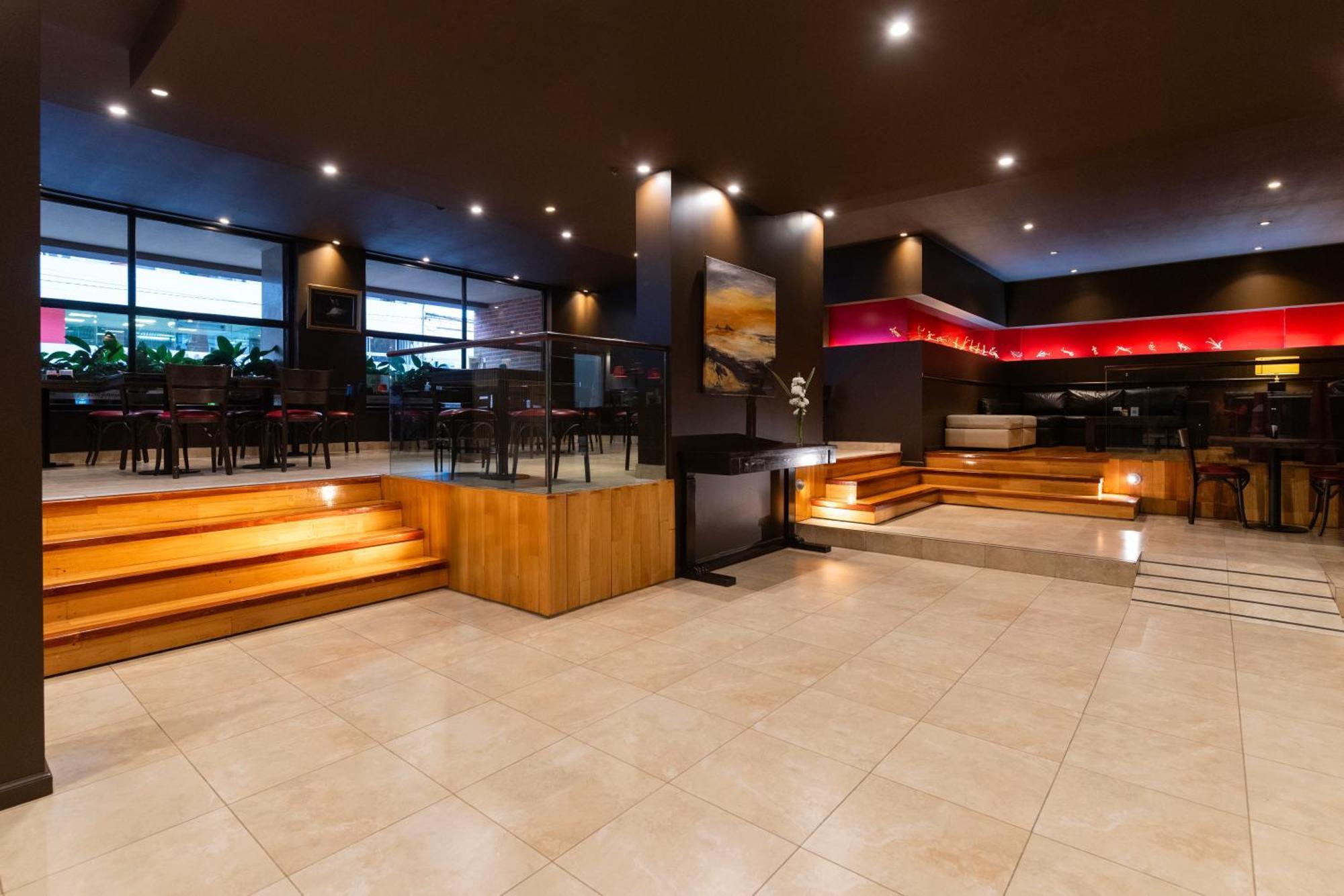 Howard Johnson Plaza Jujuy Сан Салвадор де Хухуй Екстериор снимка